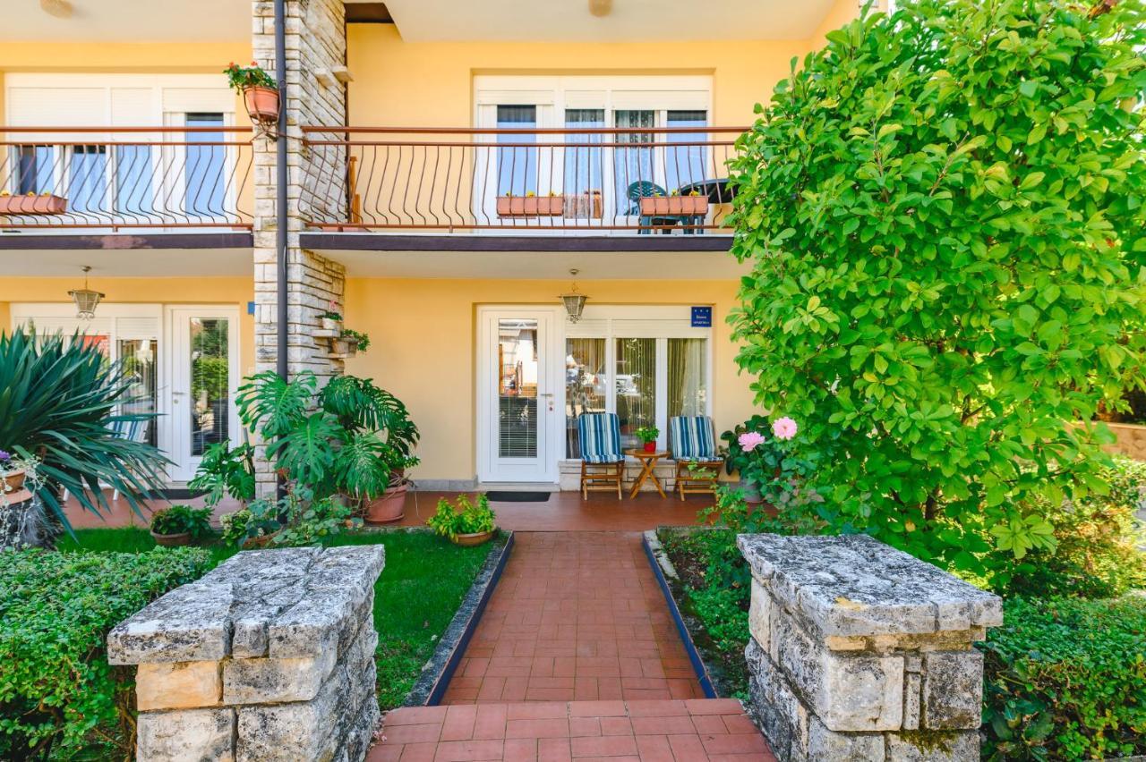 Apartments Kovacic-Punta Umag Exteriör bild